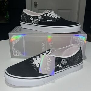 Vans x Disney Authentic “OG Family Multi” Men’s Size 11.5